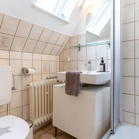 Apartment Haus-springfloot-whg-2-og *